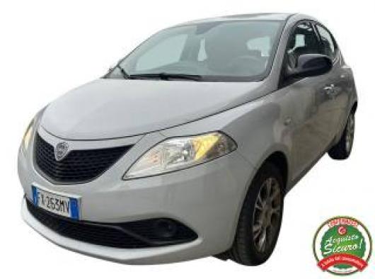 usato LANCIA Ypsilon