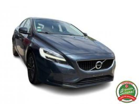 V40