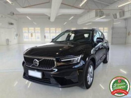 usato VOLVO XC40