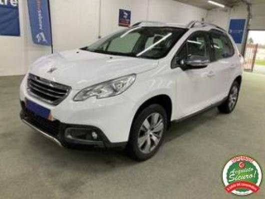 usato PEUGEOT 2008
