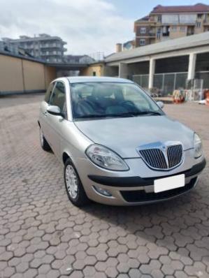 Ypsilon