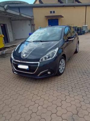 usato PEUGEOT 208