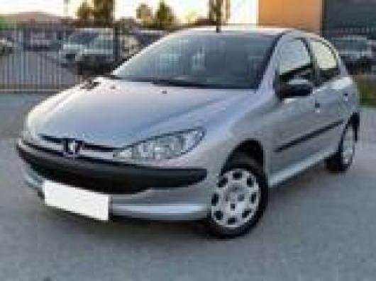 usato PEUGEOT 206