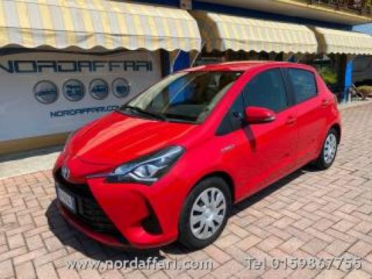 usato TOYOTA Yaris