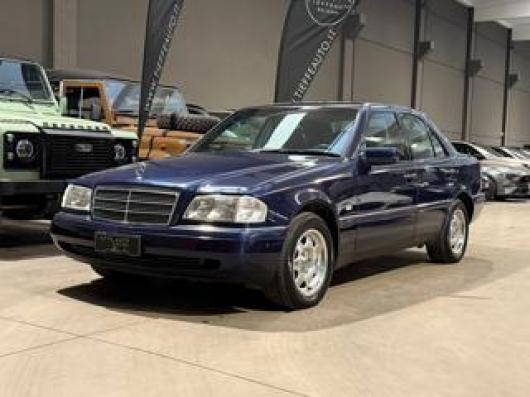 C 200