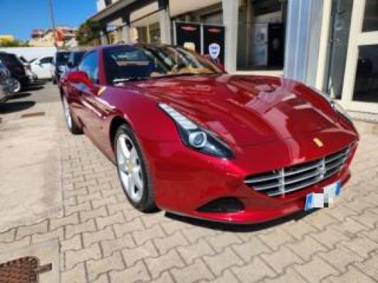usato FERRARI California