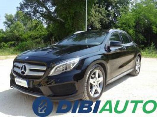 usato MERCEDES GLA 200