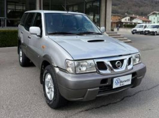 usato NISSAN Terrano
