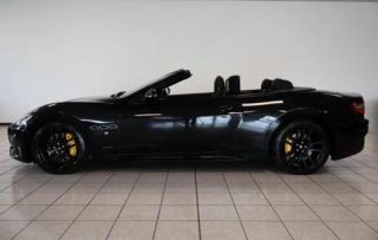 usato MASERATI GranCabrio