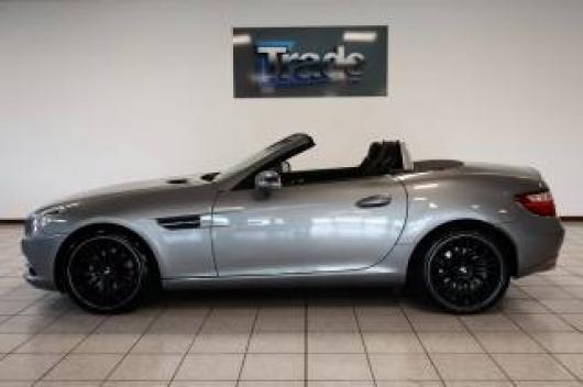 usato MERCEDES SLK 200