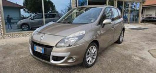 usato RENAULT Scenic