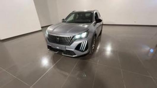 usato PEUGEOT 2008