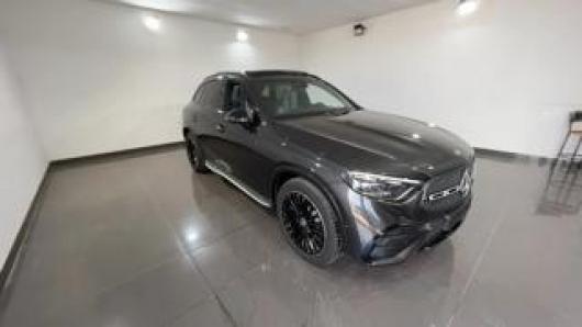 Km 0 MERCEDES GLC 220
