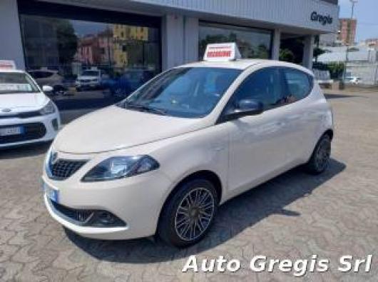 usato LANCIA Ypsilon