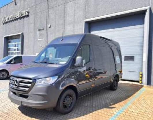 nuovo MERCEDES Sprinter