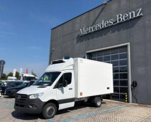 nuovo MERCEDES Sprinter