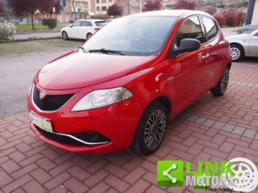 usato LANCIA Ypsilon