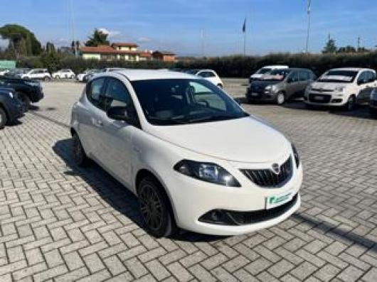 Ypsilon