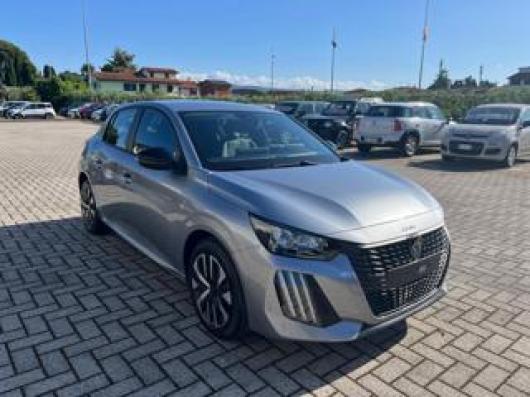 Km 0 PEUGEOT 208