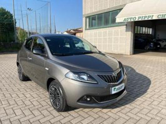 usato LANCIA Ypsilon
