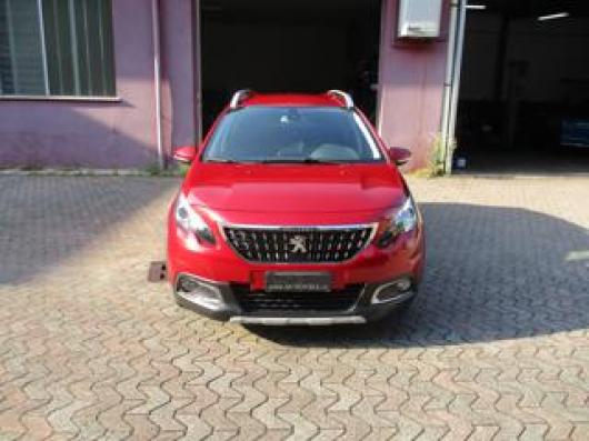 usato PEUGEOT 2008