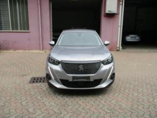usato PEUGEOT 2008