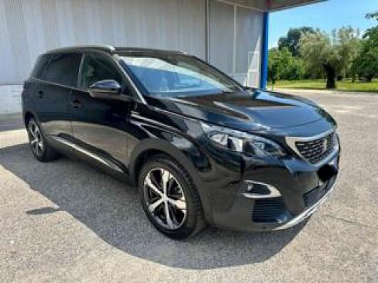 usato PEUGEOT 5008