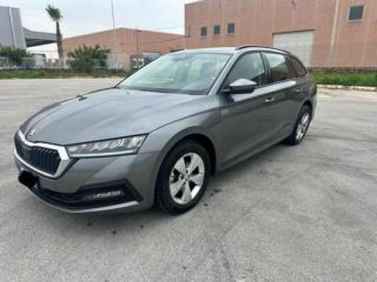 usato SKODA Octavia