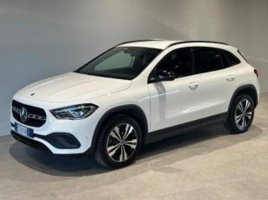 usato MERCEDES GLA 200