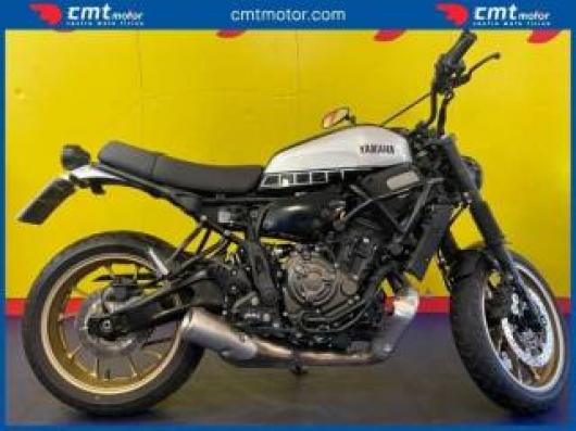 usato YAMAHA XSR 700
