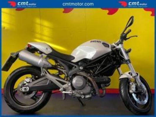 Monster 696