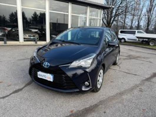 usato TOYOTA Yaris