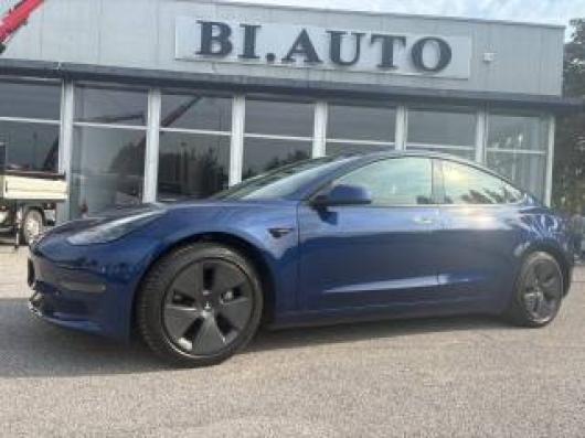 usato TESLA Model 3