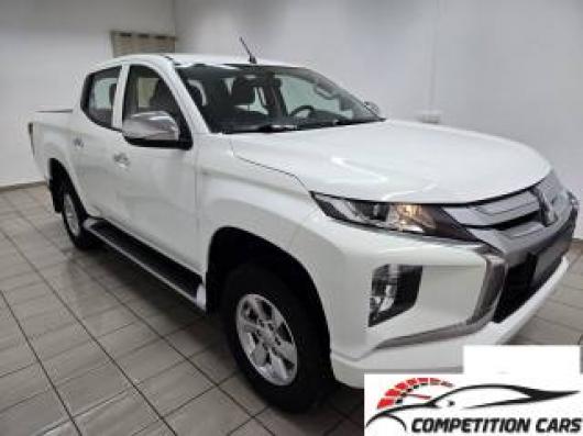 usato MITSUBISHI L200