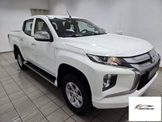 usato MITSUBISHI L200
