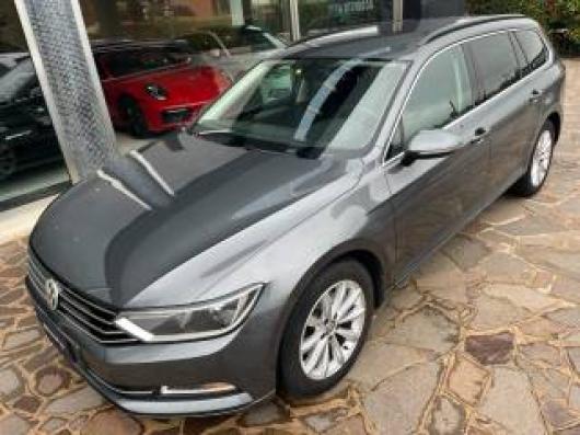 usato VOLKSWAGEN Passat Variant