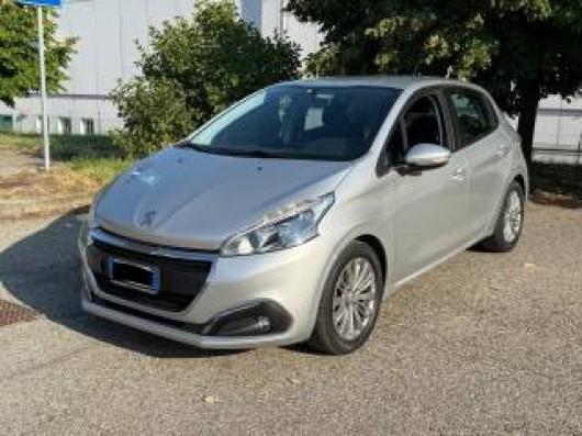 usato PEUGEOT 208