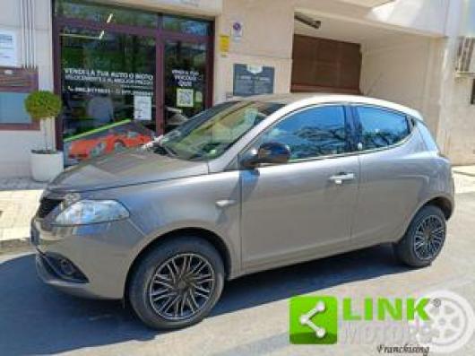 usato LANCIA Ypsilon