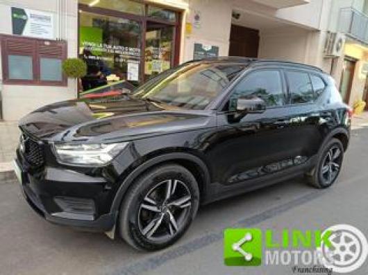 usato VOLVO XC40