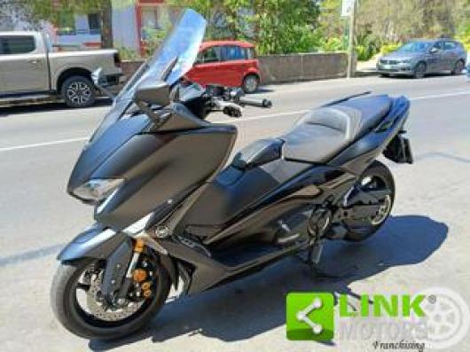 usato YAMAHA T Max 530