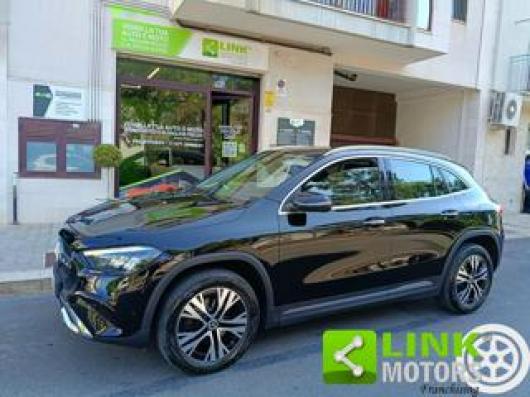 usato MERCEDES GLA 200