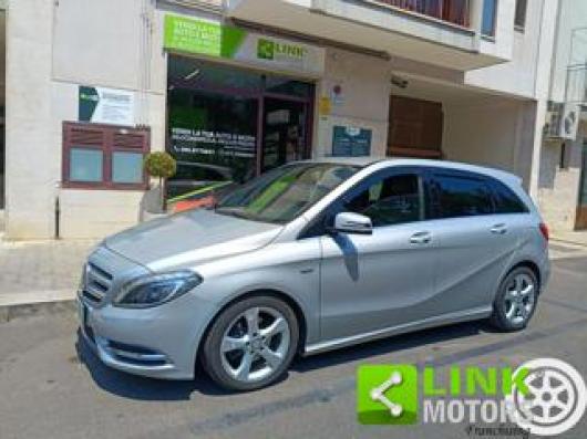 usato MERCEDES B 200