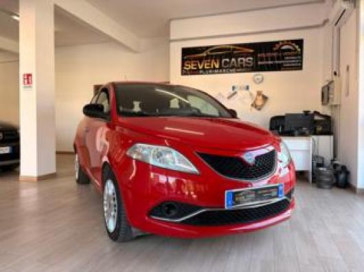 usato LANCIA Ypsilon