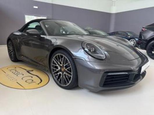 911