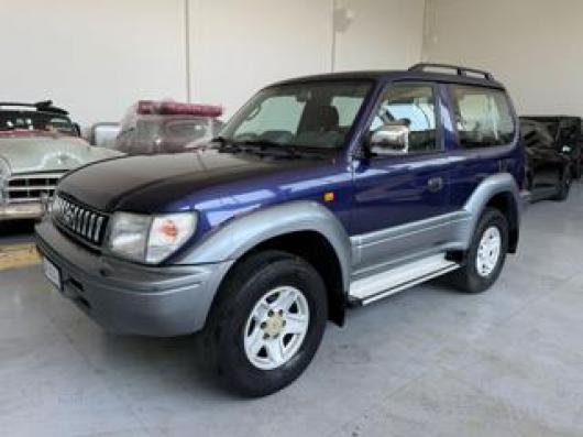 usato TOYOTA Land Cruiser
