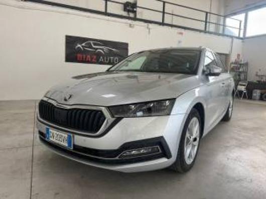 usato SKODA Octavia