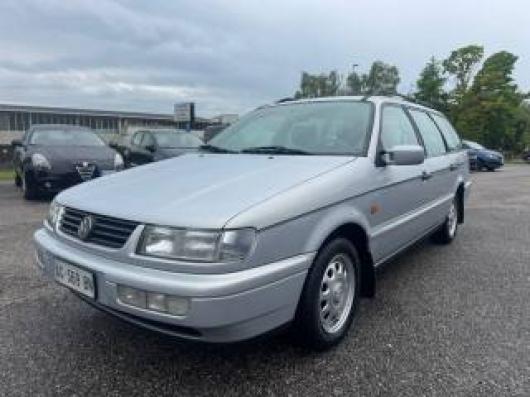 usato VOLKSWAGEN Passat