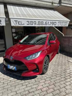 usato TOYOTA Yaris