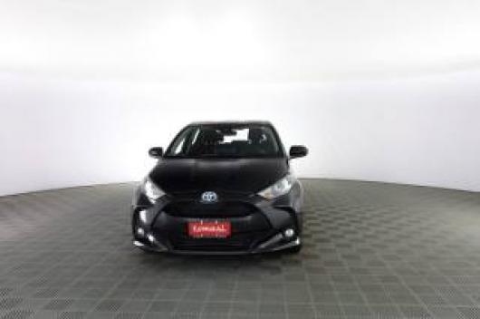usato TOYOTA Yaris