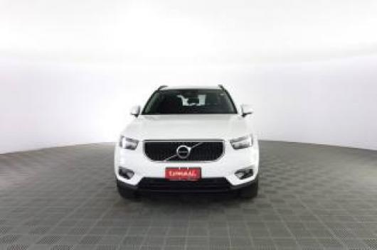 usato VOLVO XC40